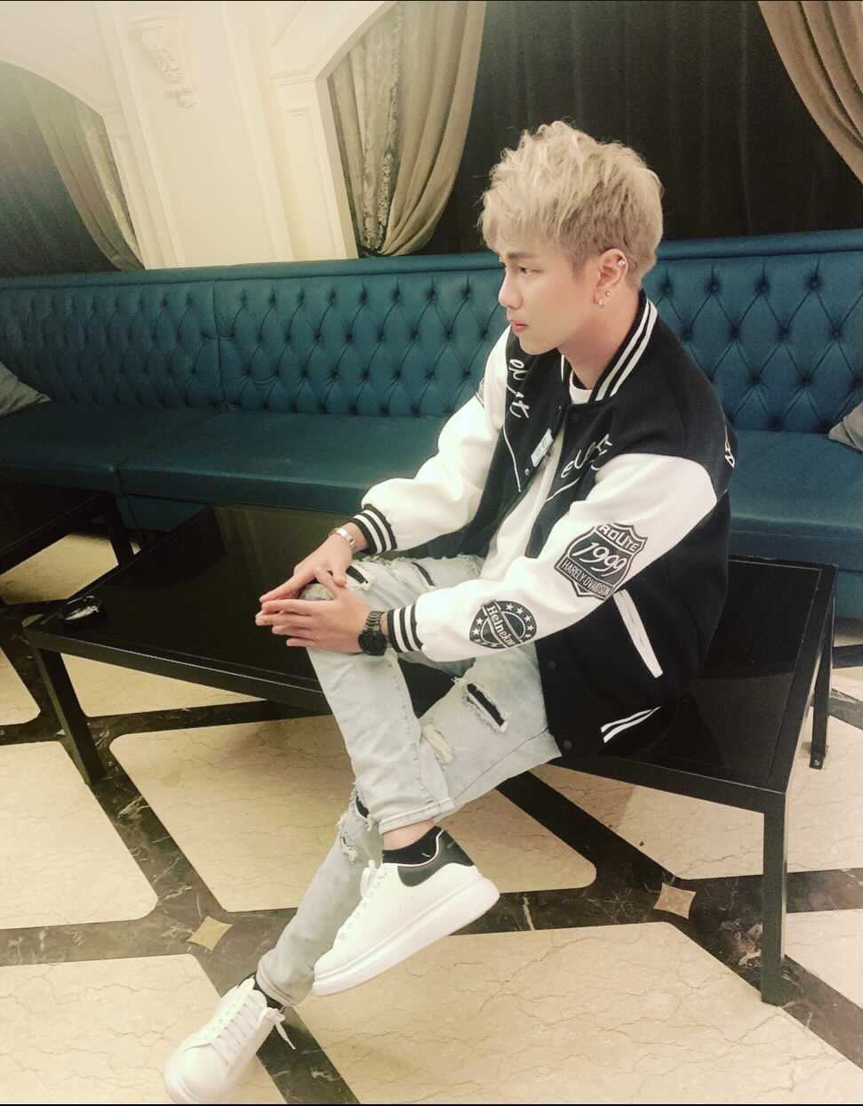 LINE_ALBUM_502小鮮肉❤️_230106_199